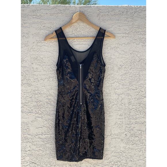 ASTR Sequins & Mesh Sleeveless Black  Dress - Small - Picture 3 of 6